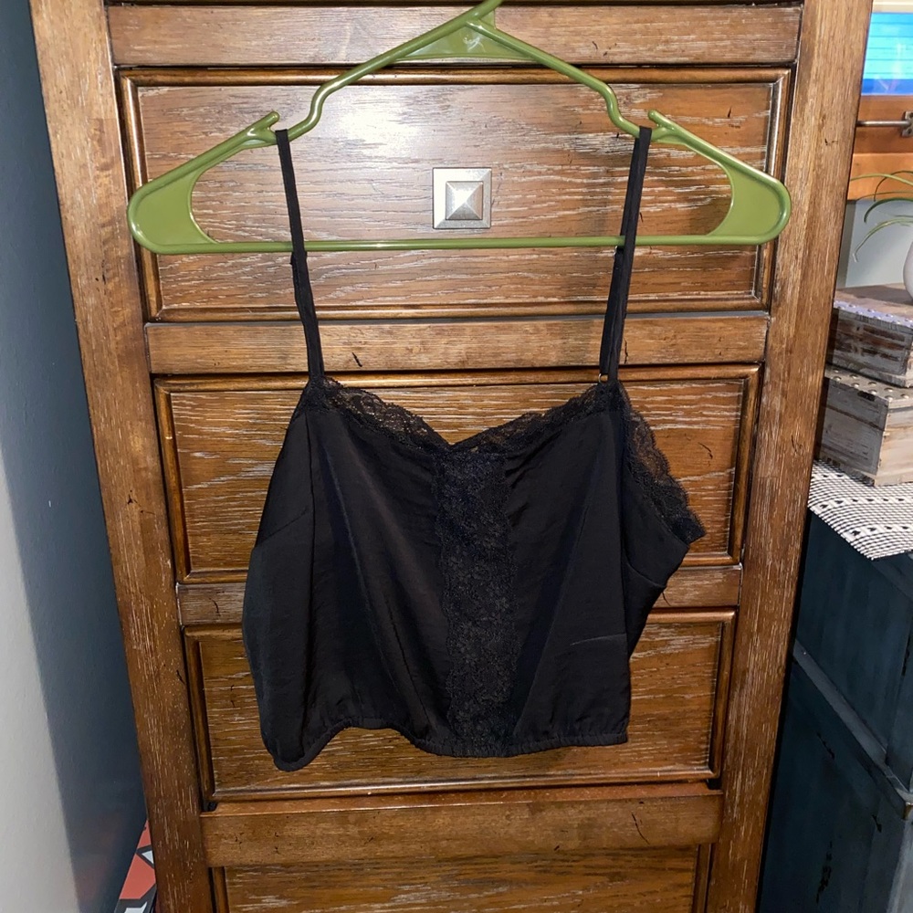 Wen’s silk and lace top